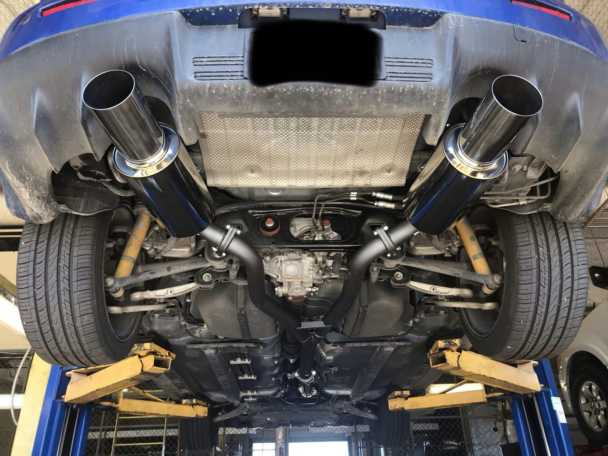 HKS HiPower Dual Exhaust System Mitsubishi Evo X